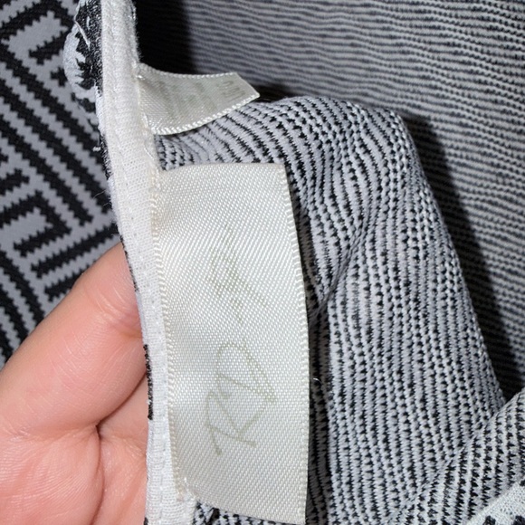 RD Style Black and White Patterned Midi Dress NWOT - Picture 6 of 8